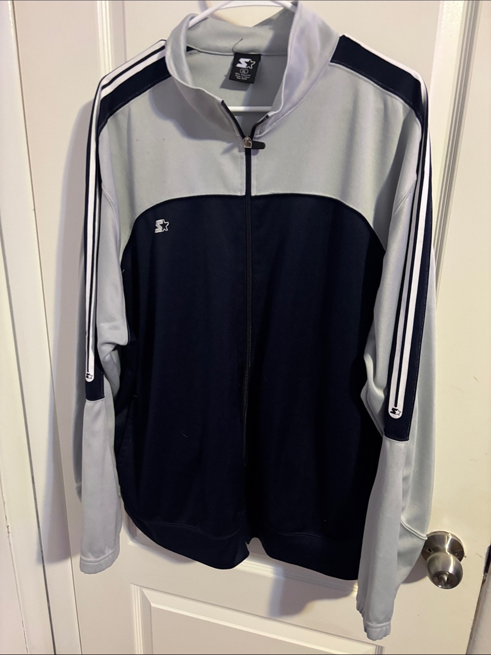 Vintage STARTER Men's Two-Tone Full-Zip Performance Jacket - Black & Light Gray